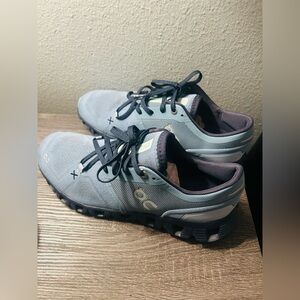 On Running Cloud X 3 – Women's 9.5,Wash/Ink